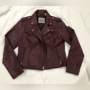 Levi Strauss & Co Jacket in Maroon Size Medium
